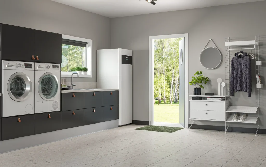 GSi600_washroom_black_45__summer_resultat